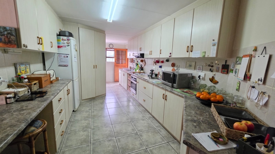 3 Bedroom Property for Sale in Stilbaai Wes Western Cape